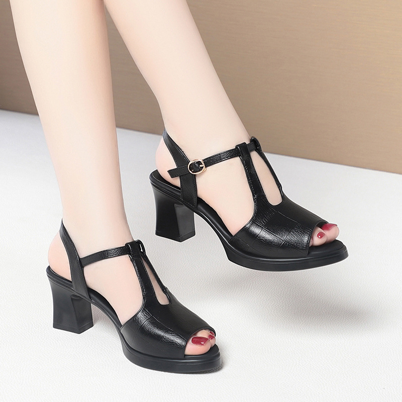Black Leather T-Strap Peep Toe - Formal Women Daily Wear Sandals reseña y precio